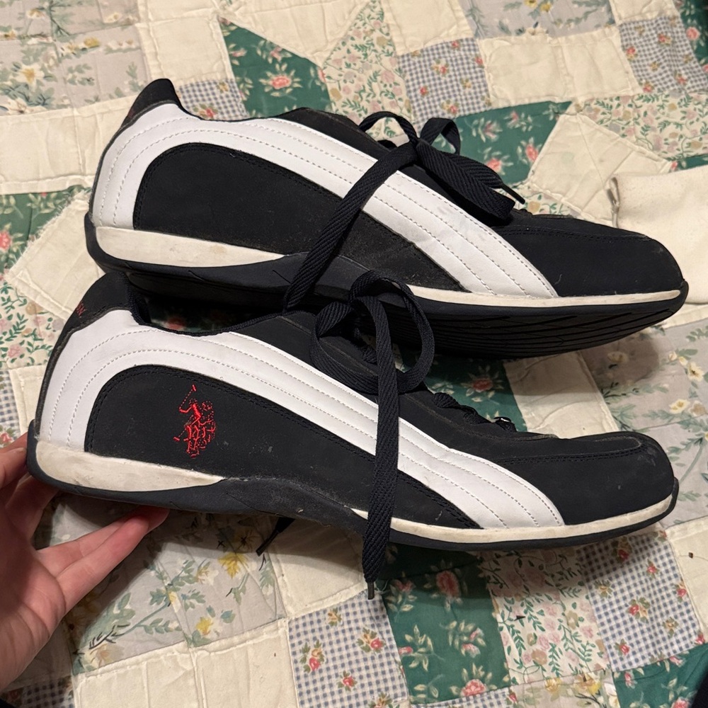 U.S. Polo Assn. Black and White Sneakers - Picture 4 of 7